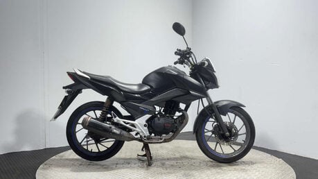 Honda CB CBF 125 GLR125 2015 26K RUNNING PROJECT BIKE SPARES OR REPAIR 125CC 1