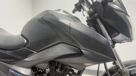 Honda CB CBF 125 GLR125 2015 26K RUNNING PROJECT BIKE SPARES OR REPAIR 125CC 25