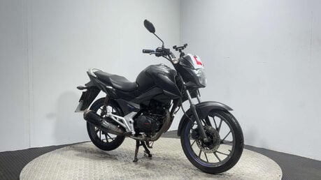 Honda CB CBF 125 GLR125 2015 26K RUNNING PROJECT BIKE SPARES OR REPAIR 125CC 2