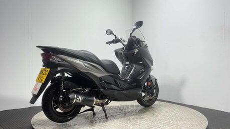 Kawasaki J125 2020 LARGE MAXI SCOOTER 125CC SPARES OR REPAIR PROJECT BIKE 3