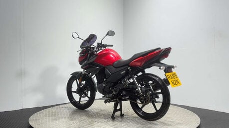 Yamaha YS125 2019 ONLY 7K SPARES OR REPAIR PROJECT LEARNER BIKE 125CC 5