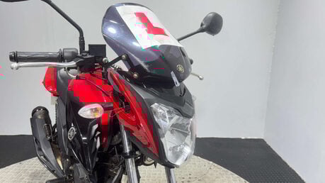 Yamaha YS125 2019 ONLY 7K SPARES OR REPAIR PROJECT LEARNER BIKE 125CC 9