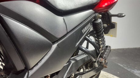 Yamaha YS125 2019 ONLY 7K SPARES OR REPAIR PROJECT LEARNER BIKE 125CC 15