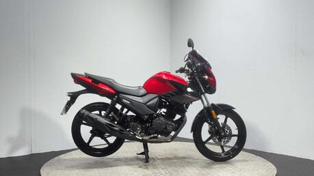 Yamaha YS125 2019 ONLY 7K SPARES OR REPAIR PROJECT LEARNER BIKE 125CC 1