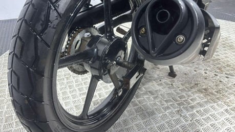 Yamaha YS125 2019 ONLY 7K SPARES OR REPAIR PROJECT LEARNER BIKE 125CC 8