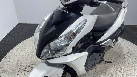 Honda Vision NSC 50 R 2014 17K PROJECT SCOOTER 50CC LEARNER SPARES OR REPAIR 25