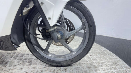 Honda Vision NSC 50 R 2014 17K PROJECT SCOOTER 50CC LEARNER SPARES OR REPAIR 16