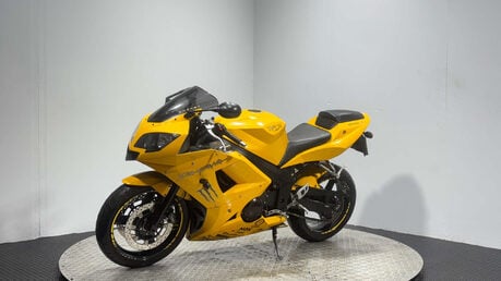 Triumph Daytona 2003 44K RUNNING 600CC SPORTS BIKE PROJECT SPARES OR REPAIR 5