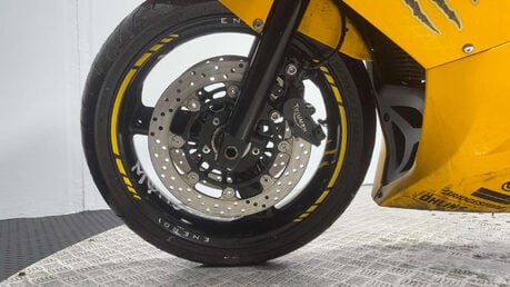 Triumph Daytona 2003 44K RUNNING 600CC SPORTS BIKE PROJECT SPARES OR REPAIR 21