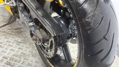 Triumph Daytona 2003 44K RUNNING 600CC SPORTS BIKE PROJECT SPARES OR REPAIR 28