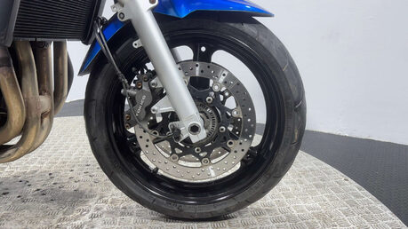 Suzuki Bandit GSF 2010 27K GOOD RUNNING DAMAGED PROJECT BIKE 650CC A2 28