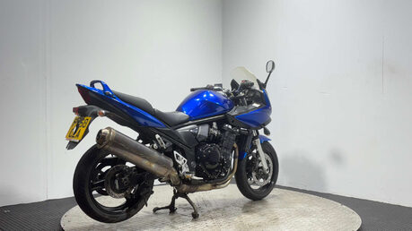 Suzuki Bandit GSF 2010 27K GOOD RUNNING DAMAGED PROJECT BIKE 650CC A2 3