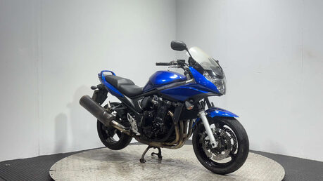 Suzuki Bandit GSF 2010 27K GOOD RUNNING DAMAGED PROJECT BIKE 650CC A2 2