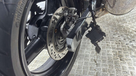 Suzuki Bandit GSF 2010 27K GOOD RUNNING DAMAGED PROJECT BIKE 650CC A2 29