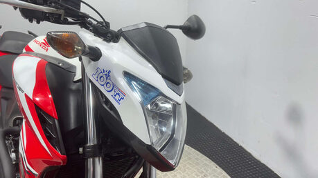 Honda CB 2015 GOOD RUNNING PROJECT BIKE A2 READY COMMUTER NAKED 14