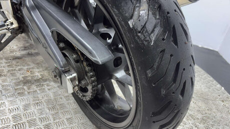 Honda CB 2015 GOOD RUNNING PROJECT BIKE A2 READY COMMUTER NAKED 10