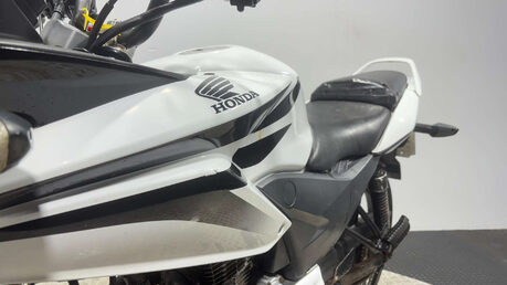 Honda CBF125 CBF 125 2011 37K SPARES OR REPAIR PROJECT BIKE 125CC LEARNER 21