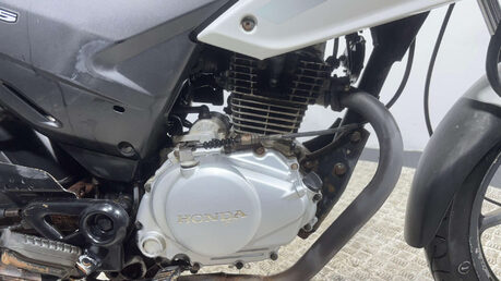 Honda CBF125 CBF 125 2011 37K SPARES OR REPAIR PROJECT BIKE 125CC LEARNER 32