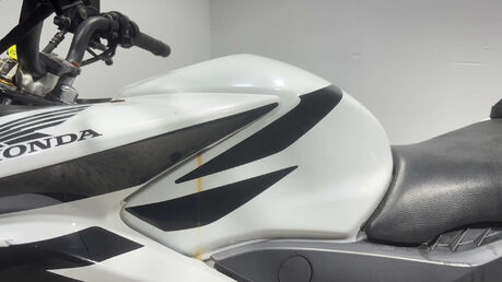 Honda CBF125 CBF 125 2011 37K SPARES OR REPAIR PROJECT BIKE 125CC LEARNER 25