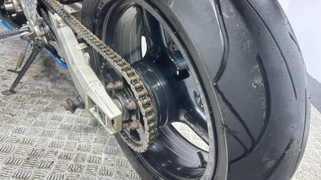 Kawasaki Ninja 2001 J MODEL 25K GOOD RUNNING SPORTS BIKE PROJECT BIKE 600CC 25