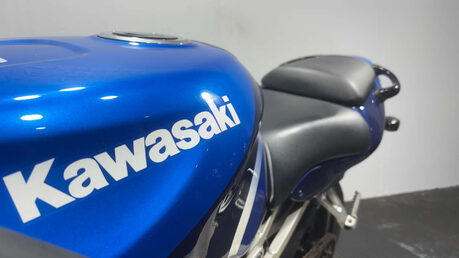 Kawasaki Ninja 2001 J MODEL 25K GOOD RUNNING SPORTS BIKE PROJECT BIKE 600CC 31