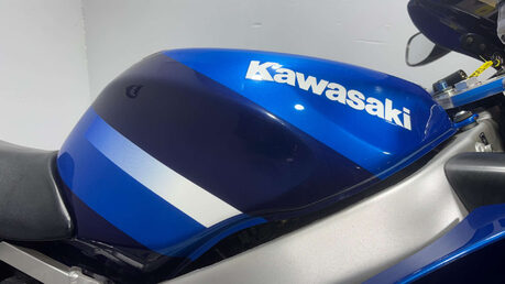 Kawasaki Ninja 2001 J MODEL 25K GOOD RUNNING SPORTS BIKE PROJECT BIKE 600CC 22