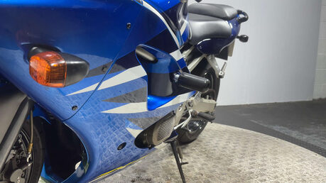 Kawasaki Ninja 2001 J MODEL 25K GOOD RUNNING SPORTS BIKE PROJECT BIKE 600CC 12