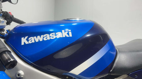 Kawasaki Ninja 2001 J MODEL 25K GOOD RUNNING SPORTS BIKE PROJECT BIKE 600CC 11