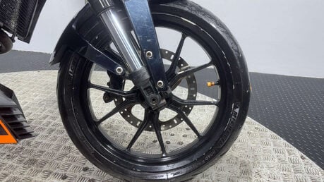 KTM Duke 2011 32K GOOD RUNNING SUPERMOTO PROJECT BIKE 125CC 15BHP 29