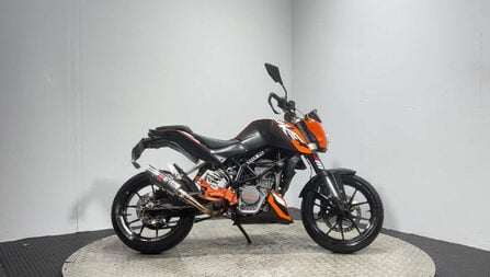 KTM Duke 2011 32K GOOD RUNNING SUPERMOTO PROJECT BIKE 125CC 15BHP