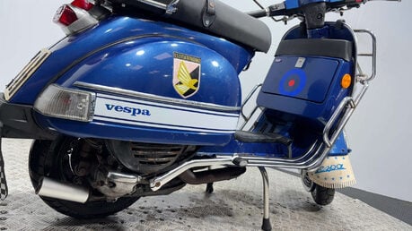 Piaggio Vespa PX 2004 2 STROKE GEARED SCOOTER RUNNING PROJECT BIKE 125CC LEARNER 4