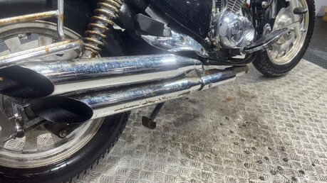 Keeway Superlight 125 2014 CARBED MODEL SPARES OR REPAIR PROJECT CRUISR BIKE 125CC 23