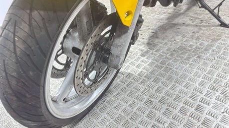 Suzuki SV650 N 2004 17K RUNNING PROJECT BIKE SPARES OR REPAIR 650CC NAKED A2 27