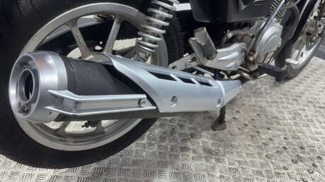 Yamaha YBR125 Custom 2013 10K PROJECT BIKE 125CC CUSTOM CRUISER SPARES OR REPAIR 25