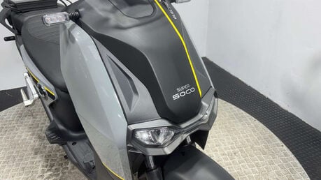 Vmoto CPX 2023 ELECTRIC 125CC SCOOTER SPARES OR REPAIR PROJECT ESCOOTER 23