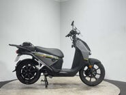 Vmoto CPX 2023 ELECTRIC 125CC SCOOTER SPARES OR REPAIR PROJECT ESCOOTER 1