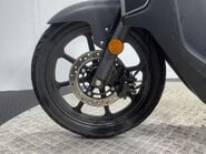 Vmoto CPX 2023 ELECTRIC 125CC SCOOTER SPARES OR REPAIR PROJECT ESCOOTER 11