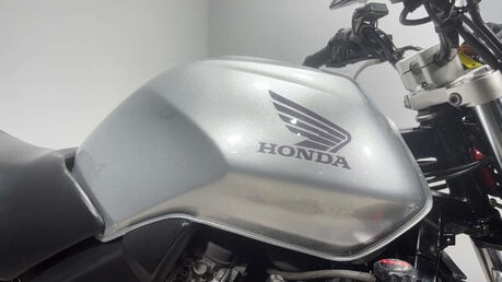 Honda CBF600 17