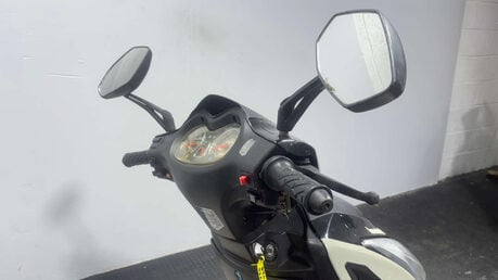 Lexmoto Titan 125 2021 16K PROJECT SCOOTER SPARES OR REPAIR 125CC LARGE SCOOTER BIKE 23