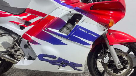 Honda CBR 1993 CLASSIC SPORTS BIKE 600CC RUNNING PROJECT BIKE CBR 600 21