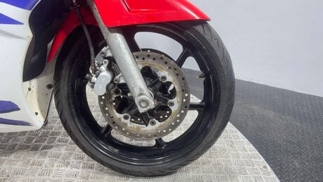 Honda CBR 1993 CLASSIC SPORTS BIKE 600CC RUNNING PROJECT BIKE CBR 600 17