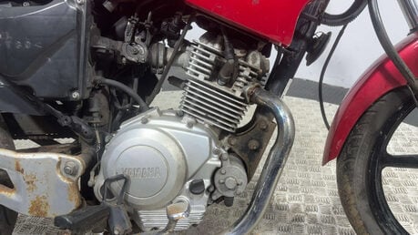 Yamaha YBR 125 2012 14K RUNNING PROJECT BIKE SPARES OR REPAIR 125CC 29