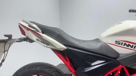 Sinnis RSX 2020 25K GOOD RUNNING NAKED PROJECT BIKE LEARNER 125CC 9