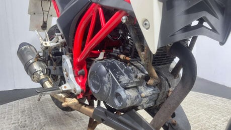 Sinnis RSX 2020 25K GOOD RUNNING NAKED PROJECT BIKE LEARNER 125CC 10