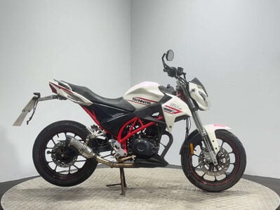 Sinnis RSX 2020 25K GOOD RUNNING NAKED PROJECT BIKE LEARNER 125CC