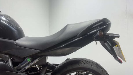 Kawasaki Er ER6 2008 34K GOOD RUNNING PROJECT BIKE SPARES OR REPAIR 650CC 29