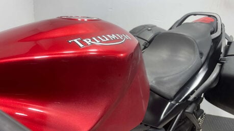 Triumph Sprint 2005 GOOD RUNNING PROJECT BIKE BIG CC TOURER COMMUTER 1050CC 25