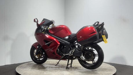 Triumph Sprint 2005 GOOD RUNNING PROJECT BIKE BIG CC TOURER COMMUTER 1050CC 5