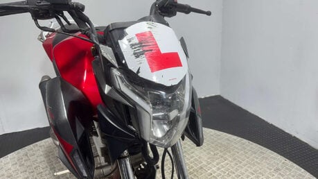 Zontes Javelin 2020 2K RUNNING PROJECT BIKE SPARES OR REPAIR 125CC LEARNER 17