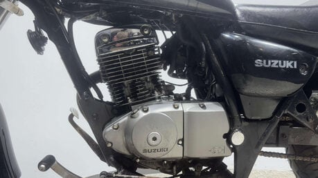 Suzuki Marauder GZ 2008 FUEL INJECTED PROJECT CRUISER BIKE 125CC LEARNER 27